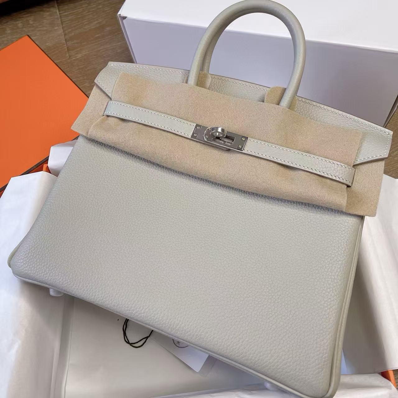 頂級復刻高仿Hermes bag 手袋 Birkin25Togo皮珍珠灰銀扣 99%真