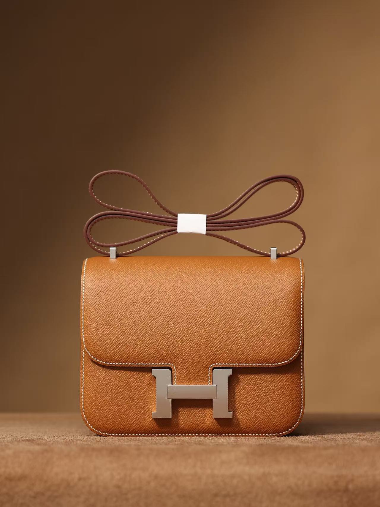 頂級復刻高仿Hermes bag 手袋 Constance19系列金棕色銀扣 99%真