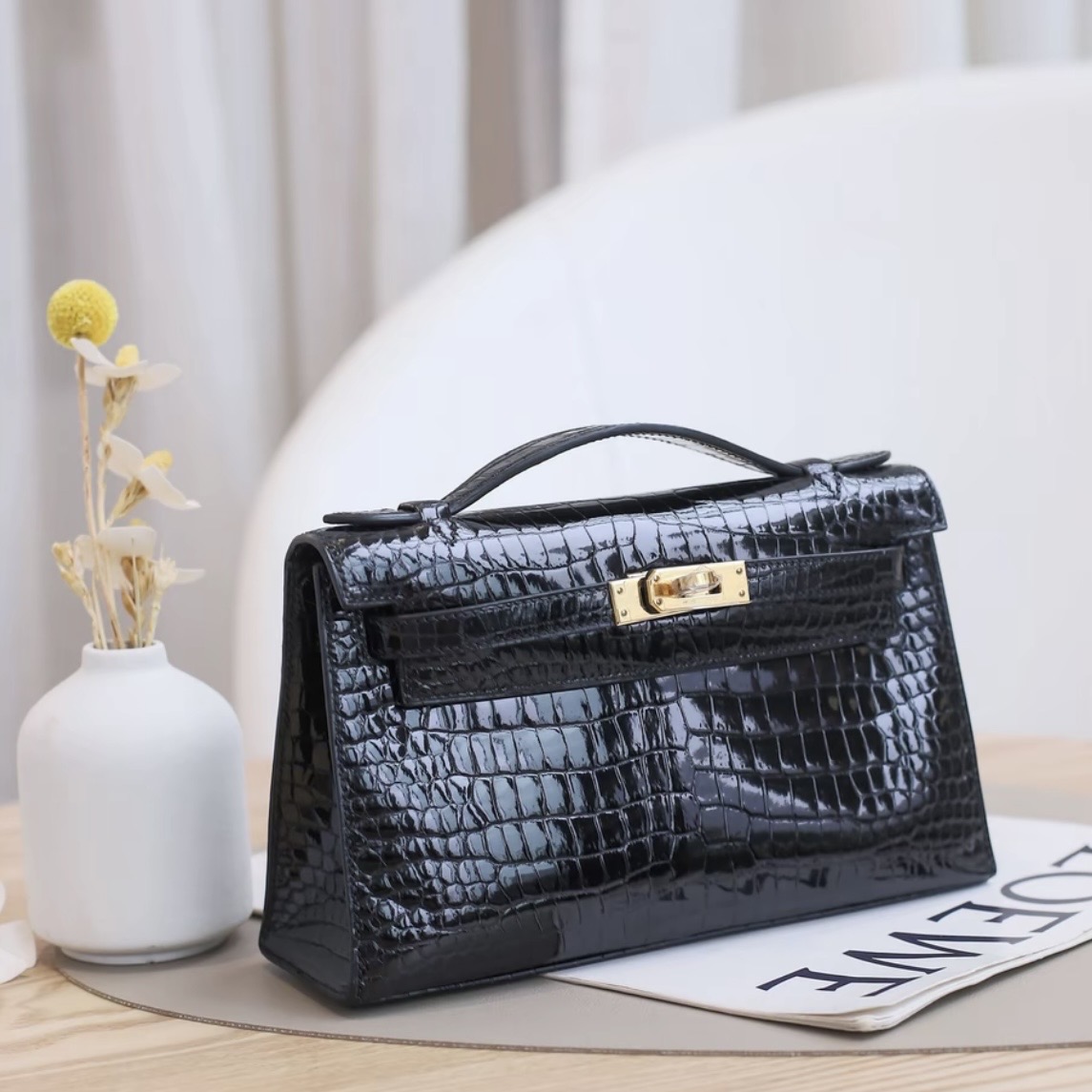 Hermes Kelly I 22 Crocodile gold hardware handbag