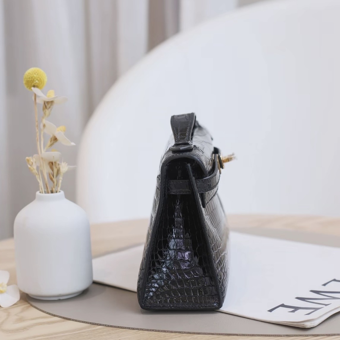 Hermes Kelly I 22 Crocodile gold hardware handbag